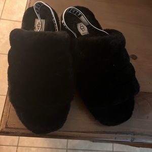 UGG Fluff Yeah Black Slides